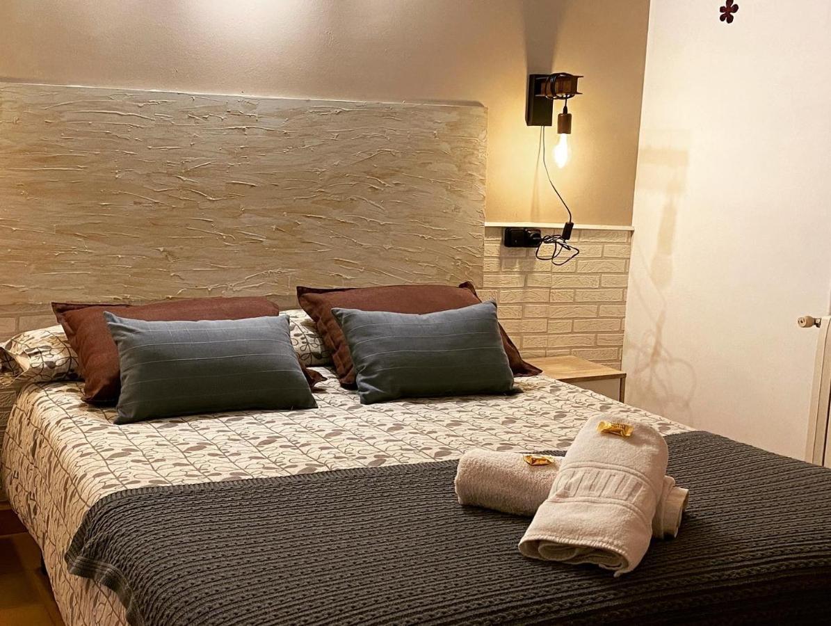 Hostal La Cuineta De Cal Triuet Gósol المظهر الخارجي الصورة