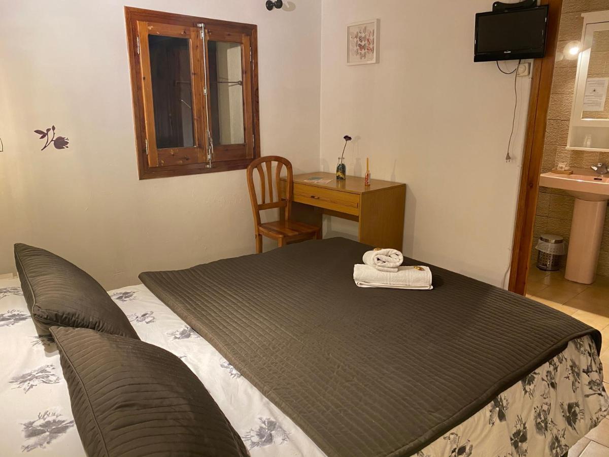 Hostal La Cuineta De Cal Triuet Gósol المظهر الخارجي الصورة