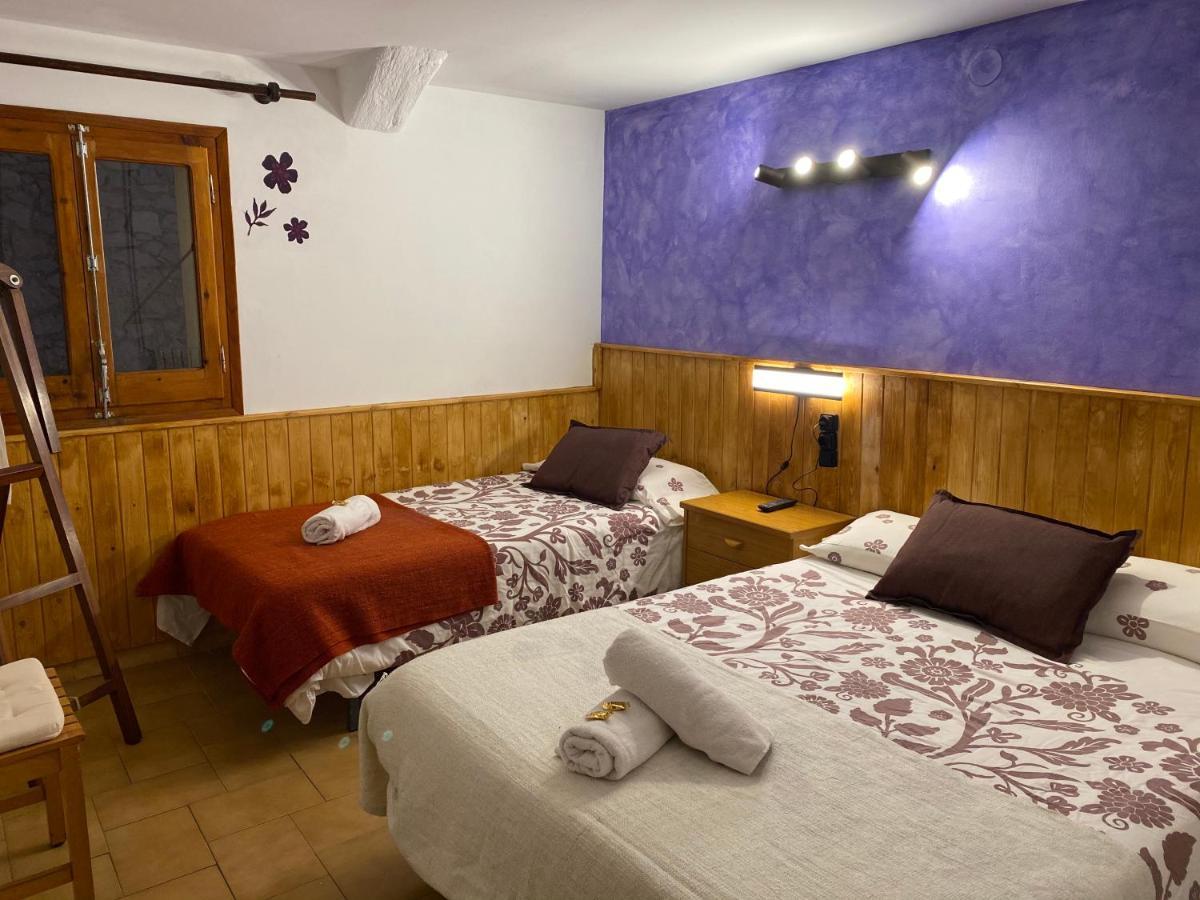 Hostal La Cuineta De Cal Triuet Gósol المظهر الخارجي الصورة
