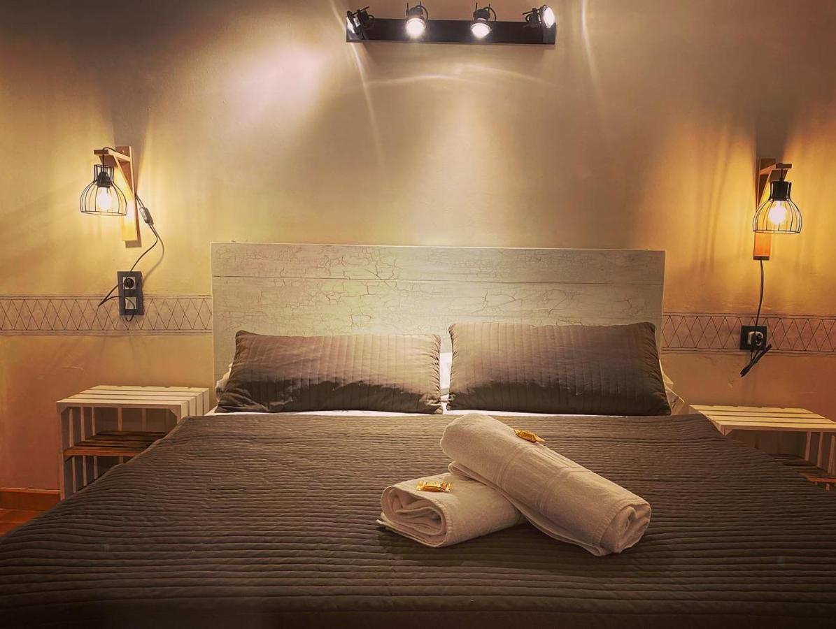 Hostal La Cuineta De Cal Triuet Gósol المظهر الخارجي الصورة