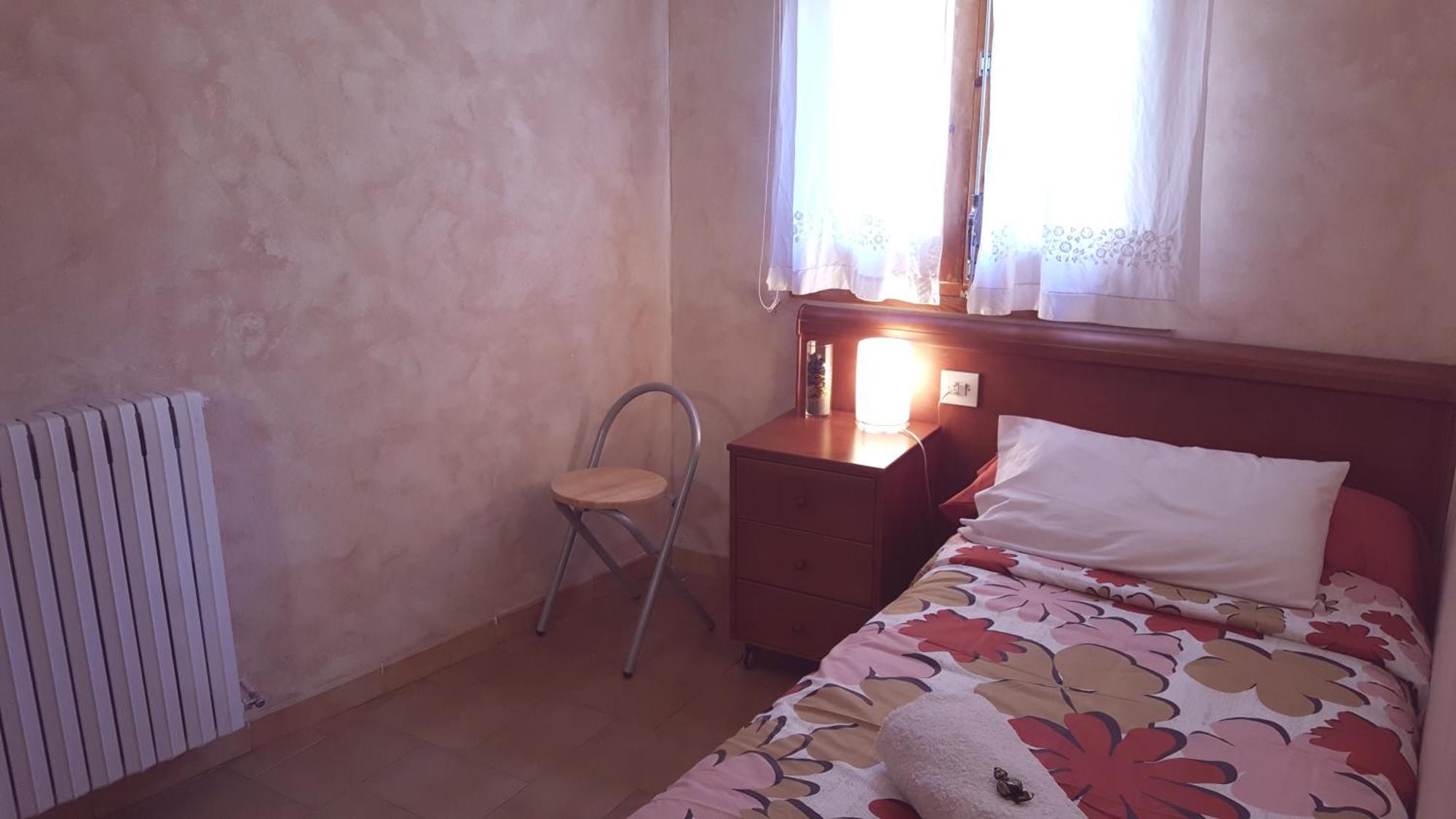 Hostal La Cuineta De Cal Triuet Gósol الغرفة الصورة