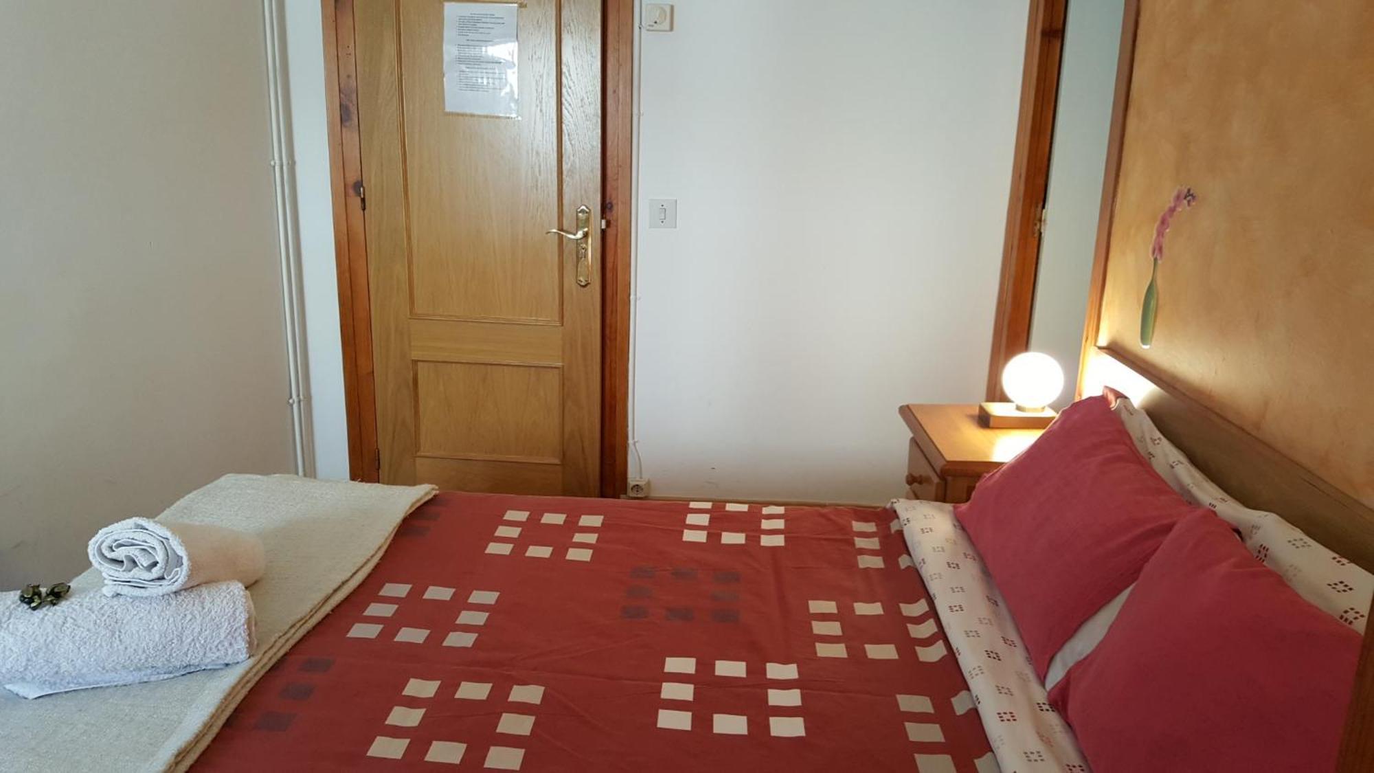 Hostal La Cuineta De Cal Triuet Gósol الغرفة الصورة