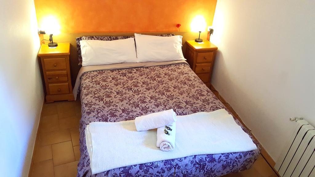 Hostal La Cuineta De Cal Triuet Gósol المظهر الخارجي الصورة